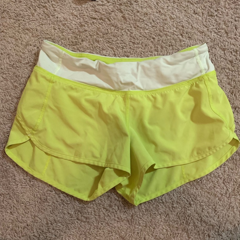 Lululemon run times short